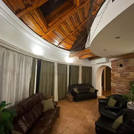 Bed & Breakfast The Mountain - Hegyi Kucko