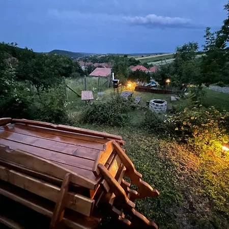 The Mountain - Hegyi Kucko Bed & Breakfast Bukkzserc